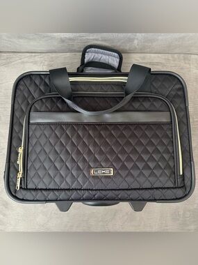 Quilted Black Laptop Travel Bag Gold Zippers Expandable Handle w/ Wheels Leke
